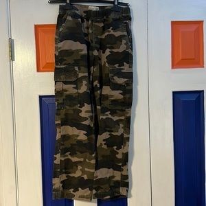 Children's Place Camo Cargo Pants Size-10